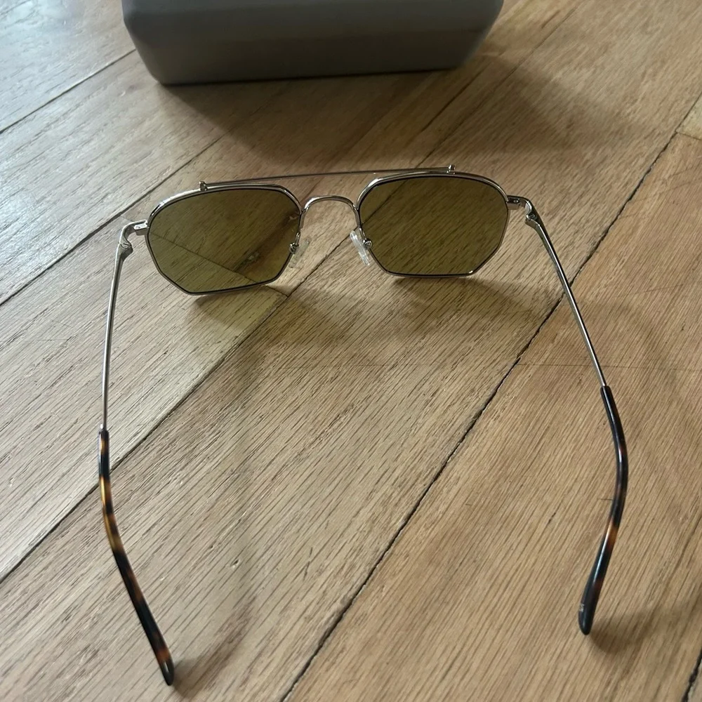 Vehla Bowie Silver Khaki Sunglasses